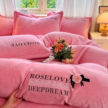 （总）2025外贸跑量款加厚清新公主法式风花卉纯色牛奶绒贴布绣刺绣花四件套单品床单被套婴儿绒法兰绒兔毛绒四件套