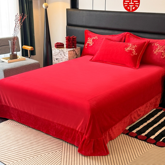 91家纺网 家纺一手货源 找家纺 苏米娜2025秋冬新款高克重9斤全消光牛奶绒大红结婚婚庆四件套大红色龙凤刺绣婴儿绒四件套（含精美手提袋） 爱意浓