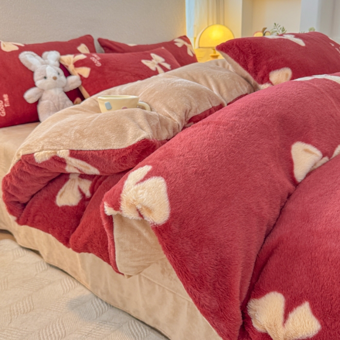 91家纺网 家纺一手货源 找家纺 （总）爱多多家居 2025新款印花美拉德兔毛印花四件套单被套