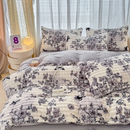 91家纺网 家纺一手货源 找家纺 （总）爱多多家居 2025新款 印花兔兔绒牛奶绒大泡泡四件套单被套