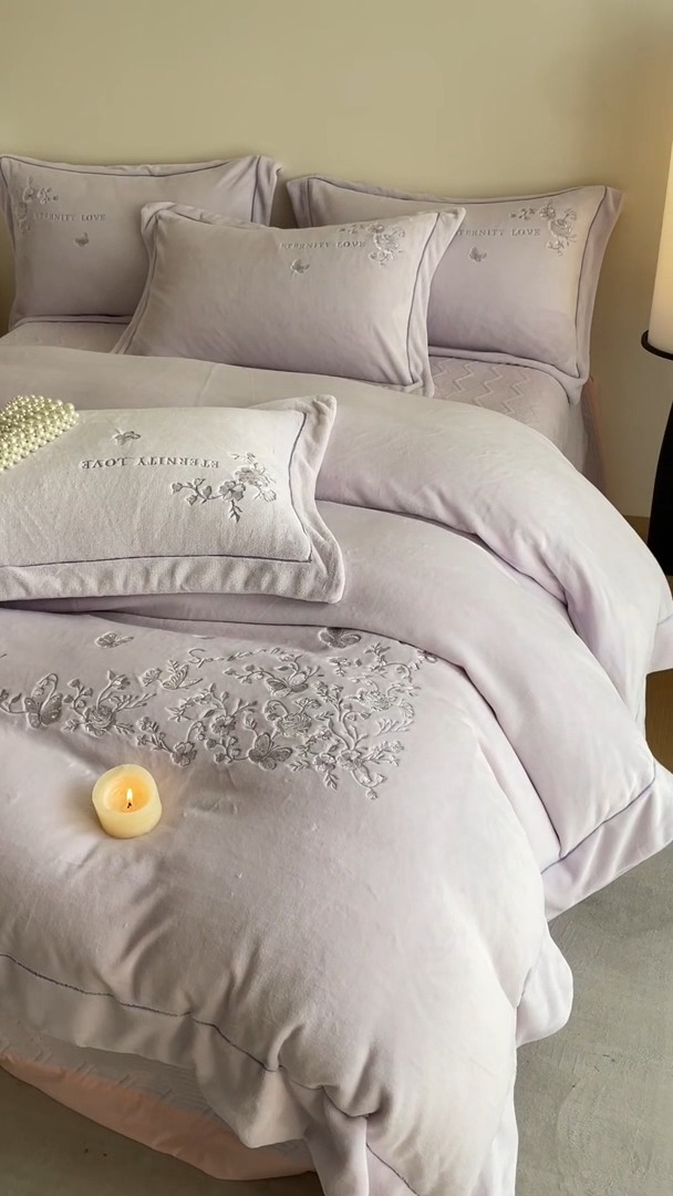 91家纺网 家纺一手货源 找家纺 （总）控价 2025新款 床盖款240克全消光A类刺绣牛奶绒四件套-浮生若梦 直播首选