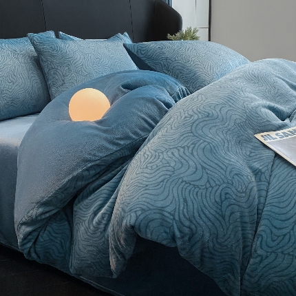 91家纺网 家纺一手货源 找家纺 （总）经年 2025新款 专版花型 牛奶绒四件套直播款  - 诗野