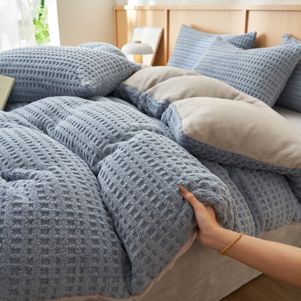 91家纺网 家纺一手货源 找家纺 （总）爱乐  塔芙绒四件套 牛奶绒四件套