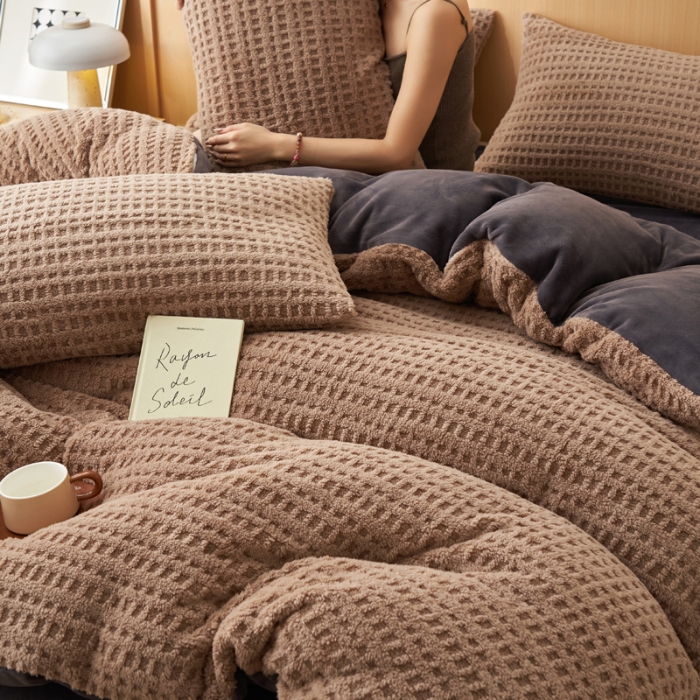 91家纺网 家纺一手货源 找家纺 （总）爱乐  塔芙绒四件套 牛奶绒四件套