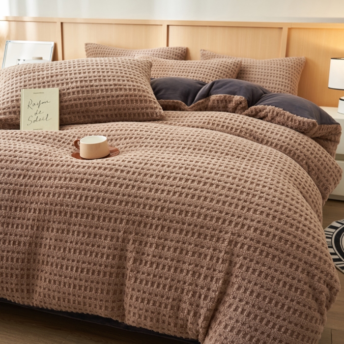 91家纺网 家纺一手货源 找家纺 （总）爱乐  塔芙绒四件套 牛奶绒四件套