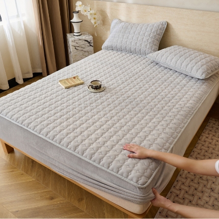 91家纺网 家纺一手货源 找家纺 （总）爱乐  纯色牛奶绒床笠