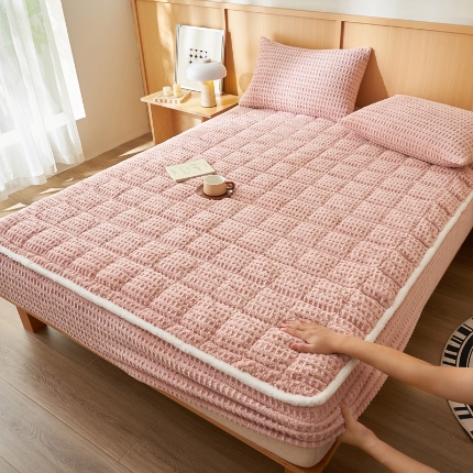 91家纺网 家纺一手货源 找家纺 （总）爱乐  塔芙绒夹棉床笠 牛奶绒床笠