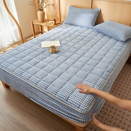 91家纺网 家纺一手货源 找家纺 （总）爱乐 豆豆绒夹棉床笠 牛奶绒床笠