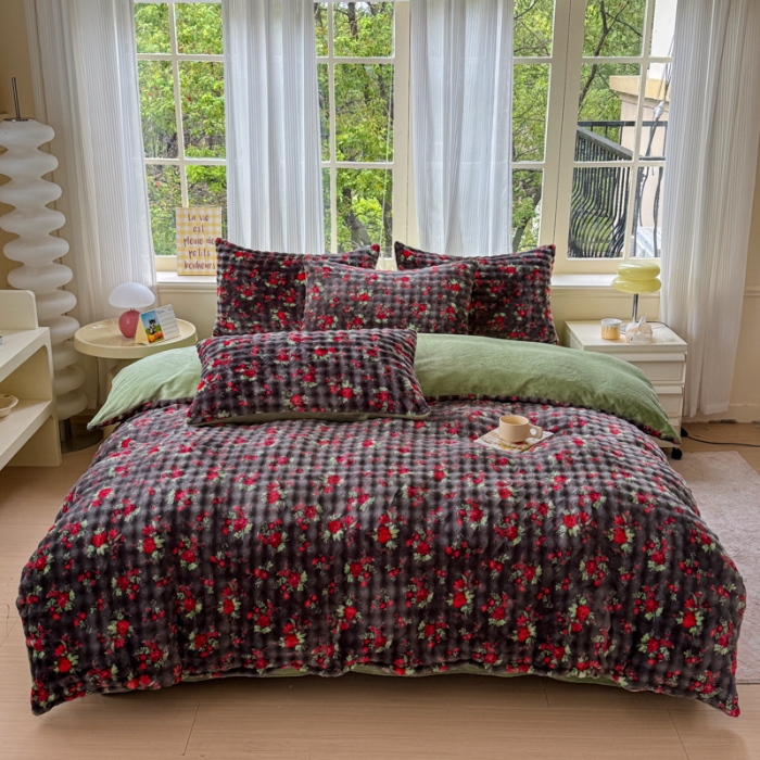 91家纺网 家纺一手货源 找家纺 （总）爱多多家居 2025新款 印花兔兔绒牛奶绒大泡泡四件套单被套