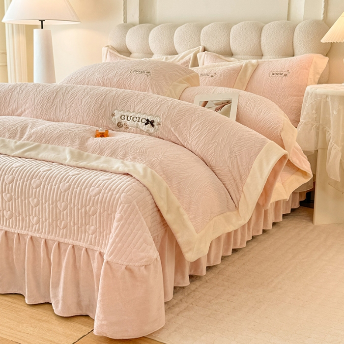 91家纺网 家纺一手货源 找家纺 （总）漫布云2025年新款全消光加厚牛奶绒轻奢简约床盖款四件套-雅致系列