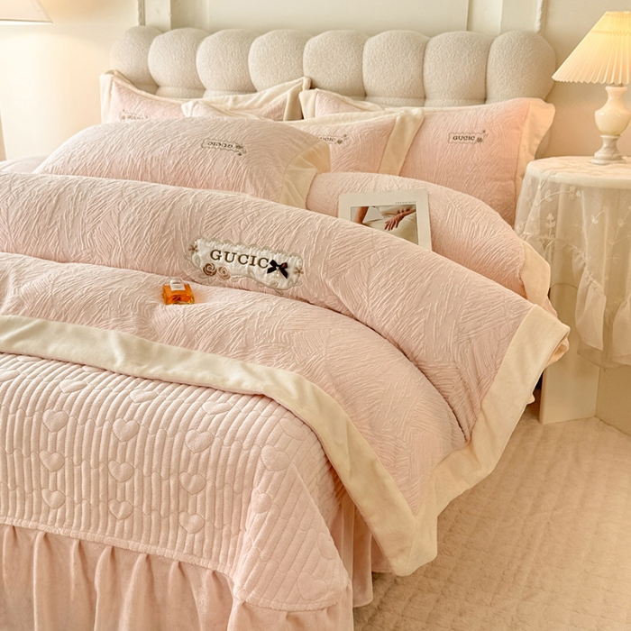 91家纺网 家纺一手货源 找家纺 （总）漫布云2025年新款全消光加厚牛奶绒轻奢简约床盖款四件套-雅致系列