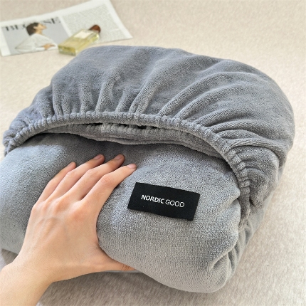 91家纺网 家纺一手货源 找家纺 （总）北欧良品 2025新款舒适保暖A类高克重牛奶绒单品床笠,暗夜黑,豆绿,麦梗咖,迷雾灰,奶白,奶茶棕,宁静蓝,藕粉,千黛紫,铅笔灰,苔藓绿,天空蓝,元气粉,月光蓝