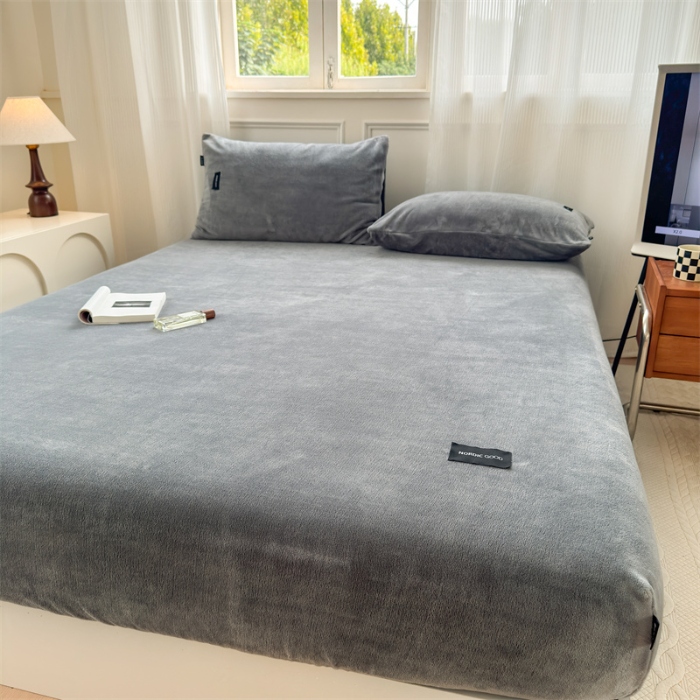 91家纺网 家纺一手货源 找家纺 （总）北欧良品 2025新款舒适保暖A类高克重牛奶绒单品床笠