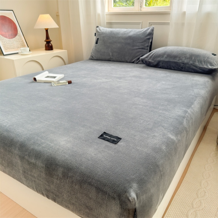 91家纺网 家纺一手货源 找家纺 （总）北欧良品 2025新款舒适保暖A类高克重牛奶绒单品床笠