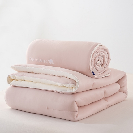 91家纺网 家纺一手货源 找家纺 （总）2025年新款亚朵PRO2.0同款被子被芯控温保暖春秋被冬被 被子被芯