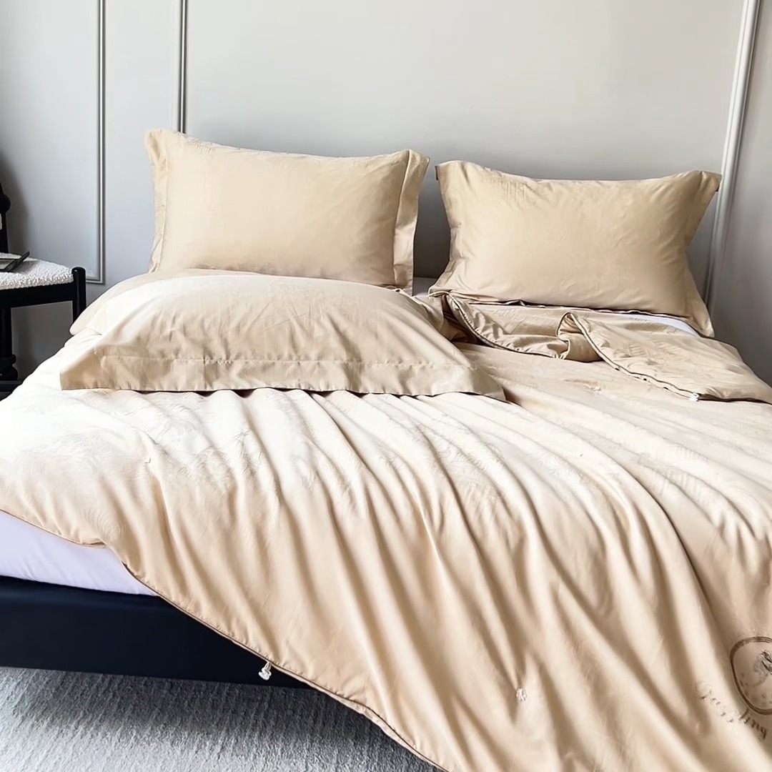 91家纺网 家纺一手货源 找家纺 （总）珍稀黄金丝蚕丝被冬被春秋被手工被子被芯100桑蚕长丝四季子母被