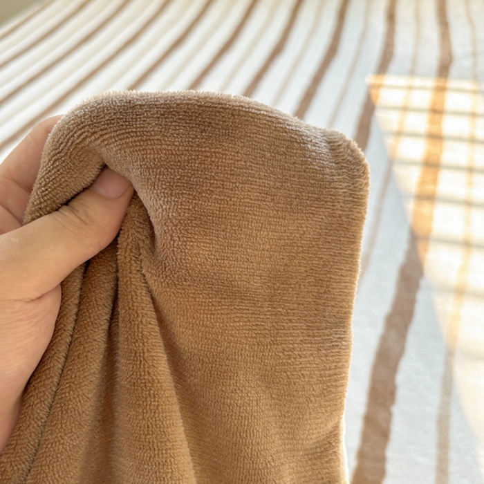 91家纺网 家纺一手货源 找家纺 （总）（含买家秀）2025秋冬新款素色条纹牛奶绒四件套双拼撞色冬季保暖四件套简约风床上用品