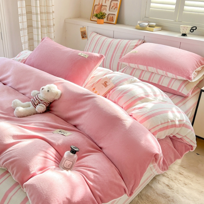 91家纺网 家纺一手货源 找家纺 （总）（含买家秀）2025秋冬新款素色条纹牛奶绒四件套秋冬爆款加厚冬季保暖四件套简约风床上用品