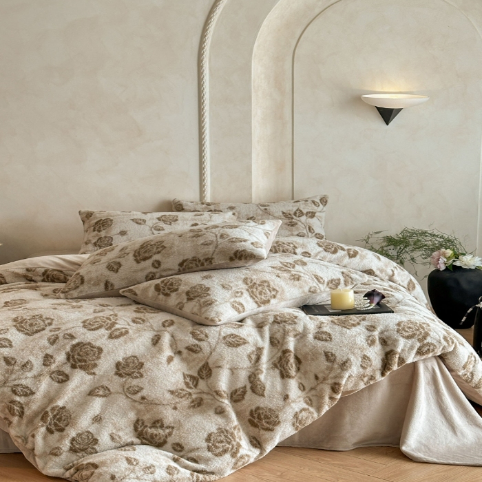 91家纺网 家纺一手货源 找家纺 （总）宜代光年 2025新款澳羊绒保暖四件套