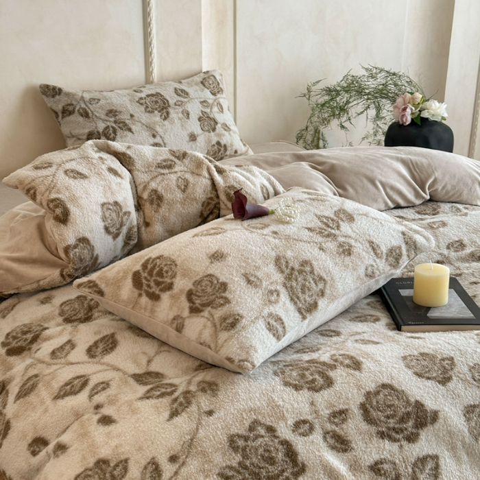 91家纺网 家纺一手货源 找家纺 （总）宜代光年 2025新款澳羊绒保暖四件套