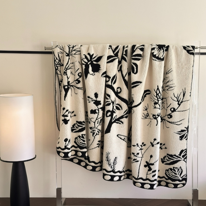 91家纺网 家纺一手货源 找家纺 （总）宜代光年 2025新款阳离子大提花复合绒毯子毛毯