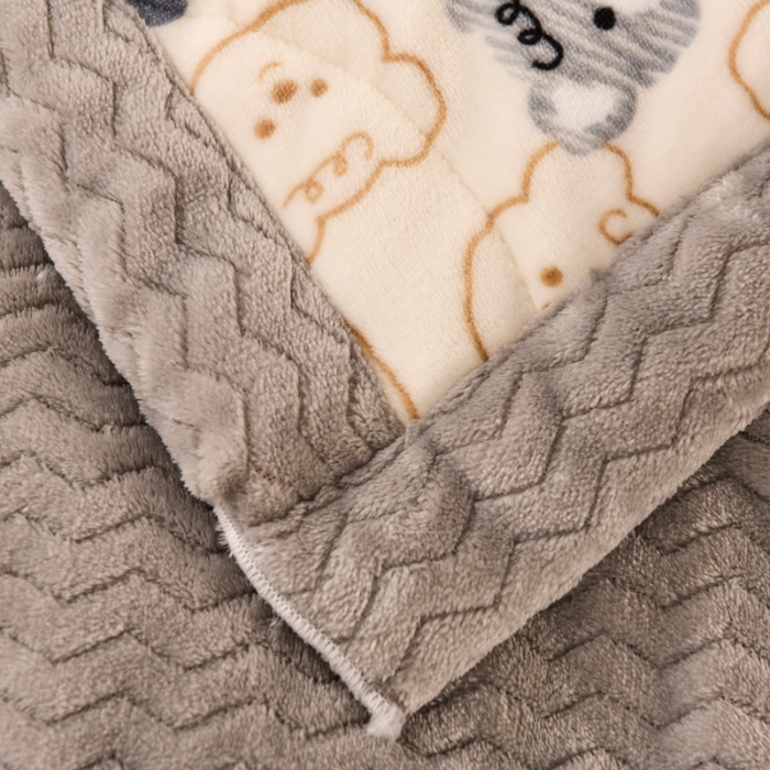 91家纺网 家纺一手货源 找家纺 （总）热卖爆款·加厚三层夹棉牛奶绒毛毯贝贝绒盖毯秋冬季保暖午睡法莱绒毛毯