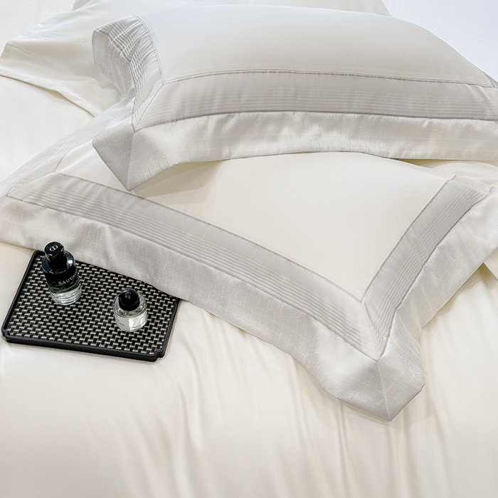 91家纺网 家纺一手货源 找家纺 高档礼盒装彩金色织提花50*50S贡缎纯棉加厚磨毛四件套100%全棉 高级白-马德里-彩金色织提花纯棉磨毛