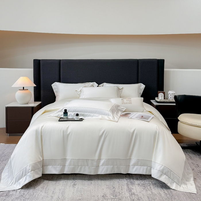 91家纺网 家纺一手货源 找家纺 高档礼盒装彩金色织提花50*50S贡缎纯棉加厚磨毛四件套100%全棉 高级白-马德里-彩金色织提花纯棉磨毛