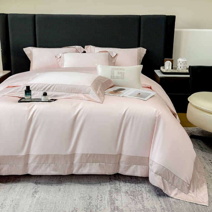 91家纺网 家纺一手货源 找家纺 高档礼盒装彩金色织提花50*50S贡缎纯棉加厚磨毛四件套100%全棉 桃花粉-马德里-彩金色织提花纯棉磨毛