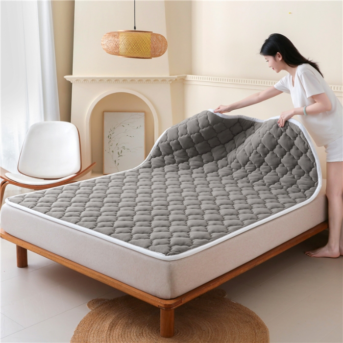 91家纺网 家纺一手货源 找家纺 （总）索弗莱家纺 2025秋冬超暖抗静电摇粒绒加厚床垫