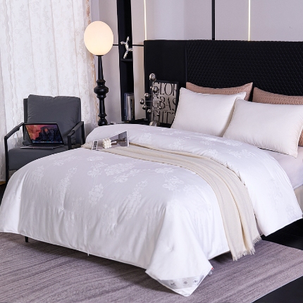 91家纺网 家纺一手货源 找家纺 （总）高端双宫桑蚕丝被 全棉桑蚕丝被 保真桑蚕丝被 夏凉被 空调被 春秋被 加厚冬被 婚庆被子 结婚被芯