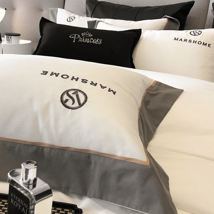 91家纺网 家纺一手货源 找家纺 高档礼盒装超细旦超柔长绒棉磨毛刺绣四件套秋冬加厚100%纯棉全棉床品 高级白-马丁-A类超柔超细旦长绒棉磨毛