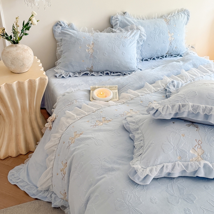 91家纺网 家纺一手货源 找家纺 （总）雅高家居 2025新款精致刺绣双层蕾丝花边公主风高克重全消光韩版加厚牛奶绒四件套