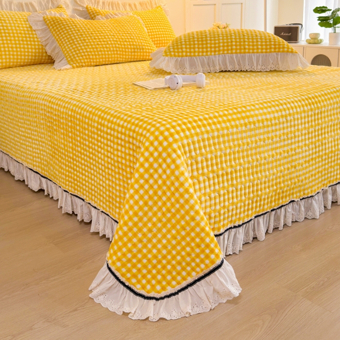 91家纺网 家纺一手货源 找家纺 2025高克重加厚牛奶绒无印风格子床盖蕾丝花边织带花边宝宝绒婴儿绒简约风单床盖床褥全棉花边床单三件套