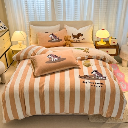 91家纺网 家纺一手货源 找家纺 （总）经年 2025爆款直播 高克重大版卡通牛奶绒四件套-