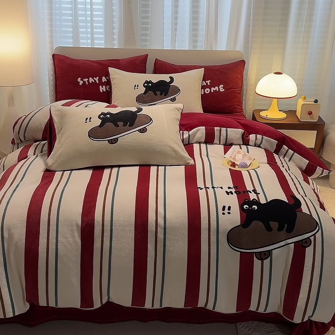 91家纺网 家纺一手货源 找家纺 （总）经年 2025爆款直播 高克重大版卡通牛奶绒四件套-