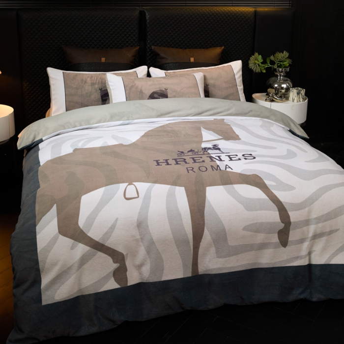 91家纺网 家纺一手货源 找家纺 （总） 2025 专版花型 高克重A类全消光数码印花牛奶绒四件套9斤多-奥弗恩直播首选