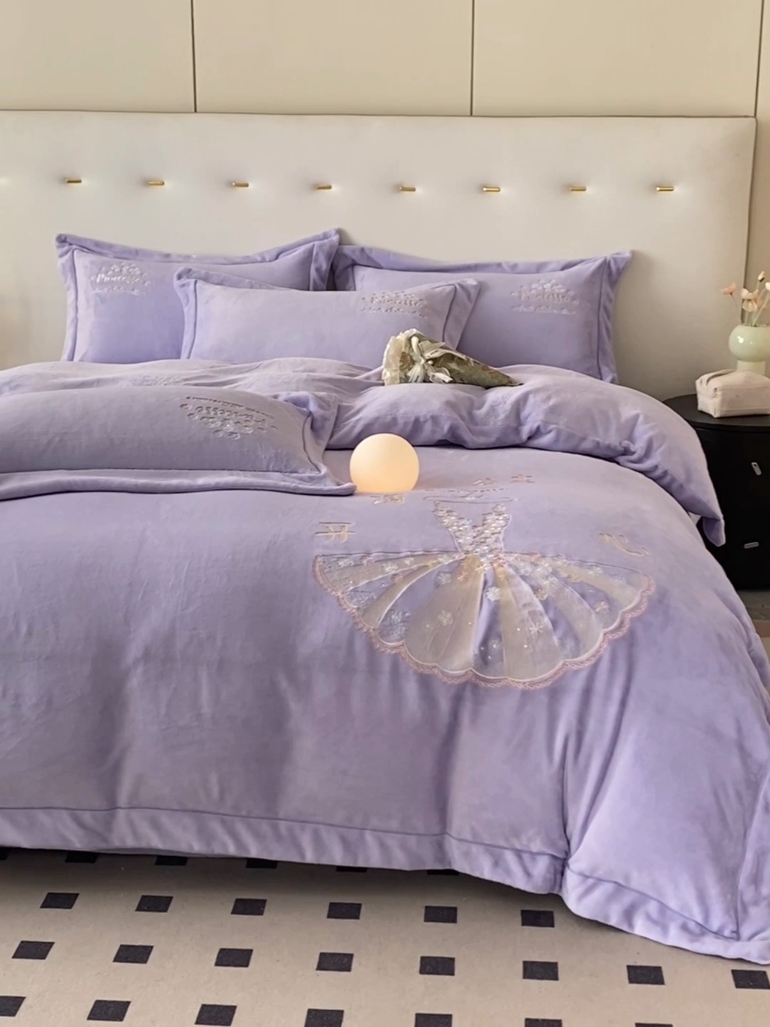 91家纺网 家纺一手货源 找家纺 （总） 2025新款  240克全消光A类卡通少女心大刺绣牛奶绒四件套-公主请开心