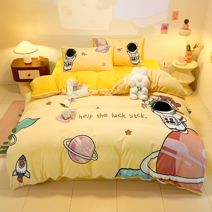 （总）2025年新款 专版花型 高克重全消光A类儿童牛奶绒四件套-太空行