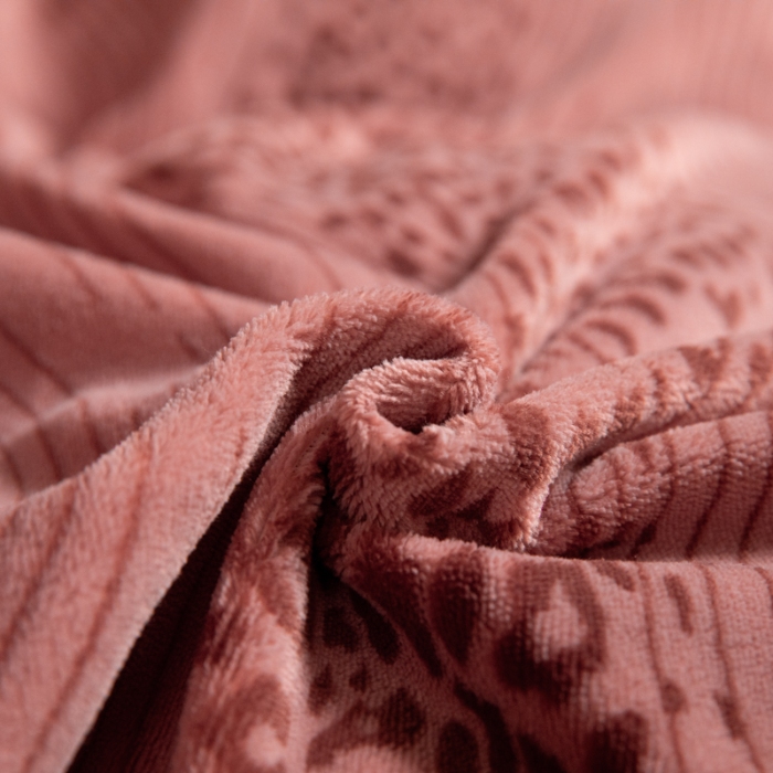 91家纺网 家纺一手货源 找家纺 （总）2025新款 专版花型 高克重9.2斤全消光A类印花牛奶绒四件套-有风直播首选