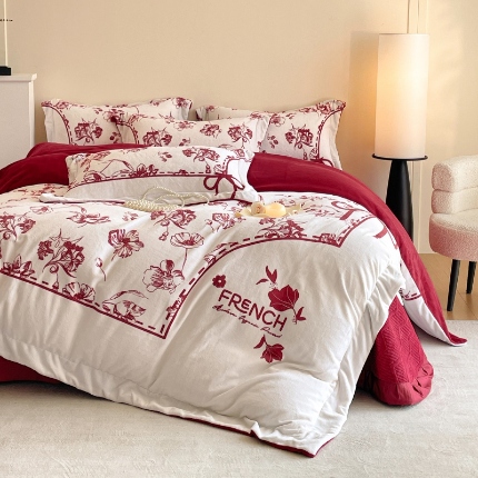 91家纺网 家纺一手货源 找家纺 （总）控价 2025新款  专版花型 直播爆款  高克重9.2斤全消光A类数码印花牛奶绒四件套床盖款-如梦