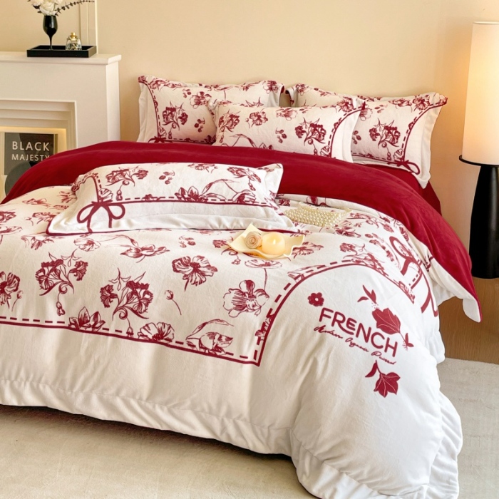 91家纺网 家纺一手货源 找家纺 （总）控价 2025新款  专版花型 直播爆款  高克重9.2斤全消光A类数码印花牛奶绒四件套床盖款-如梦