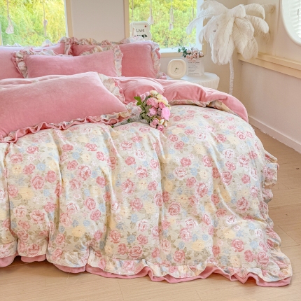 91家纺网 家纺一手货源 找家纺 （总） 2025韩版双花边多功能AB面牛奶绒四件套甜美仙女法式花边韩式小碎花印花牛奶绒四件套加绒保暖单被套罩