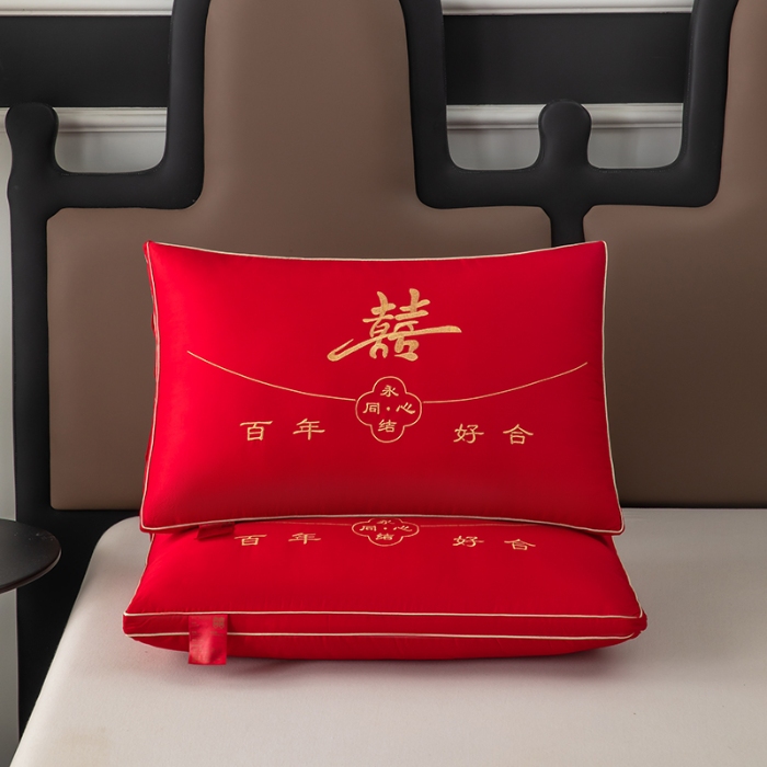 91家纺网 家纺一手货源 找家纺 （总）九州枕芯 新款大红婚庆羽丝枕
