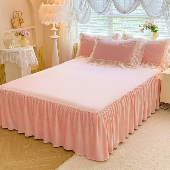 91家纺网 家纺一手货源 找家纺 （总）漫布云家纺SUMINA 2025新款简约ins风A类全消光230g牛奶绒公主绒四件套床裙款被套-彩蝶系列