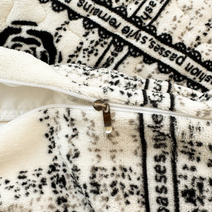 91家纺网 家纺一手货源 找家纺 2025新款牛奶绒床盖四件套床上绒四件套 山茶花