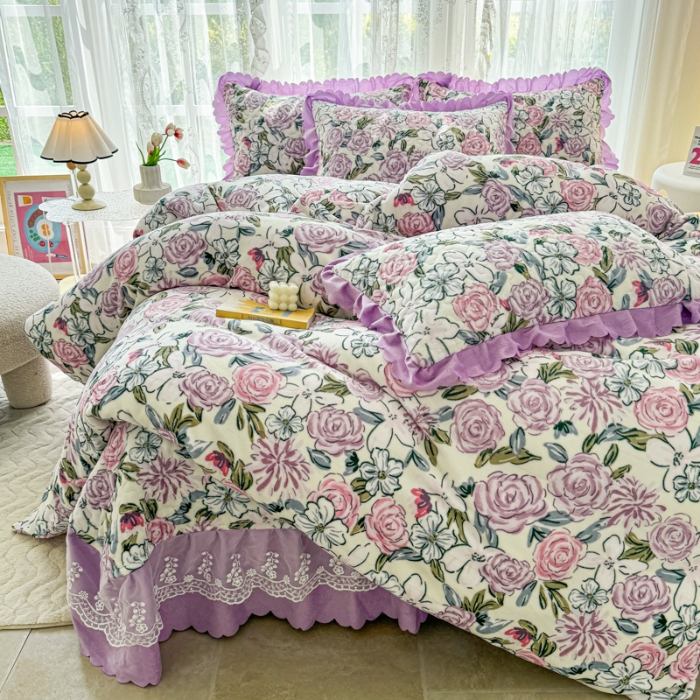 91家纺网 家纺一手货源 找家纺 2025新款牛奶绒床盖四件套床上绒四件套 玫瑰花园