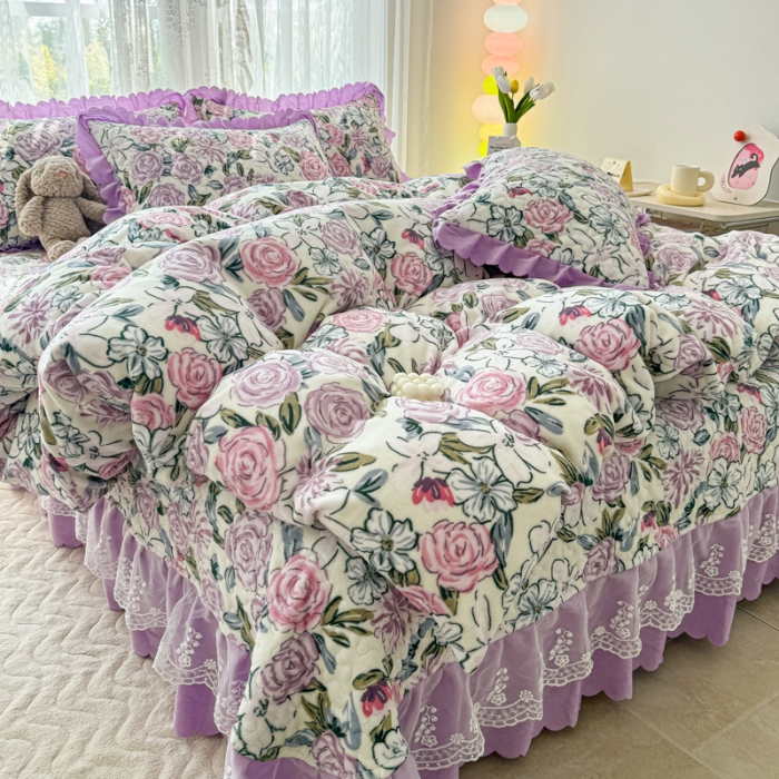 91家纺网 家纺一手货源 找家纺 2025新款牛奶绒床盖四件套床上绒四件套 玫瑰花园