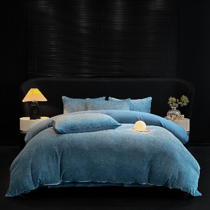 91家纺网 家纺一手货源 找家纺 （总）经年 2025新款 专版花型 牛奶绒四件套  - 诗野