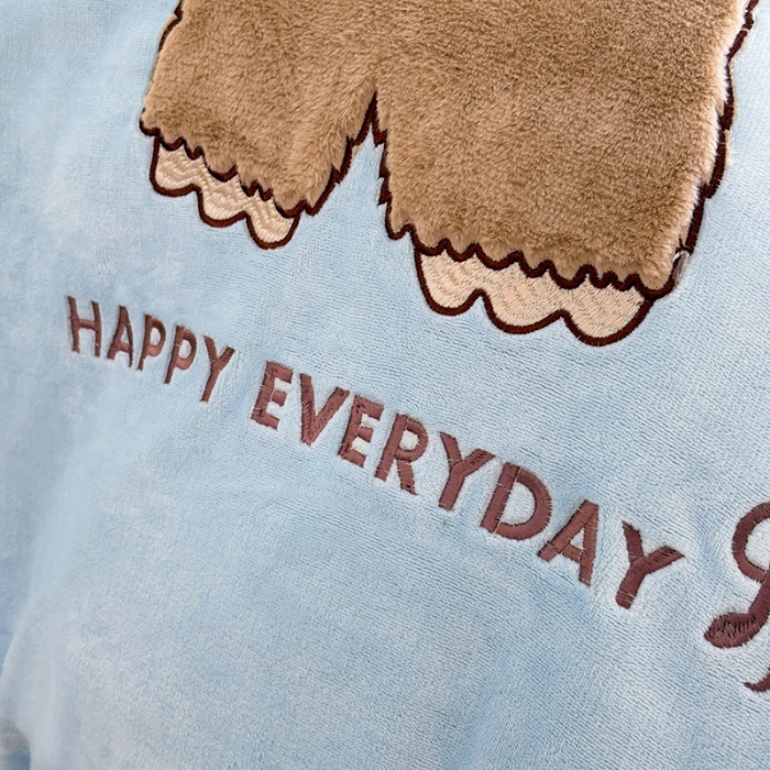 91家纺网 家纺一手货源 找家纺 苏米娜家纺2025新款230g全消光大版卡通牛奶绒兔毛贴布绣花四件套可爱卡通男孩女孩法莱绒被套三件套 布林-婴儿蓝